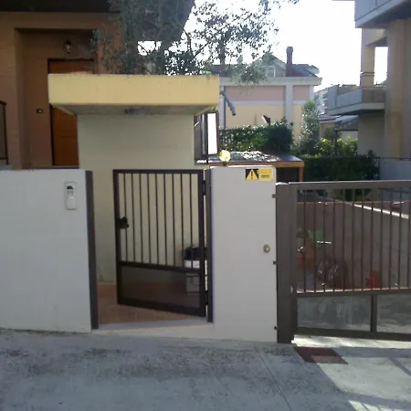 Bed & Breakfast Residence Del Khiaad *